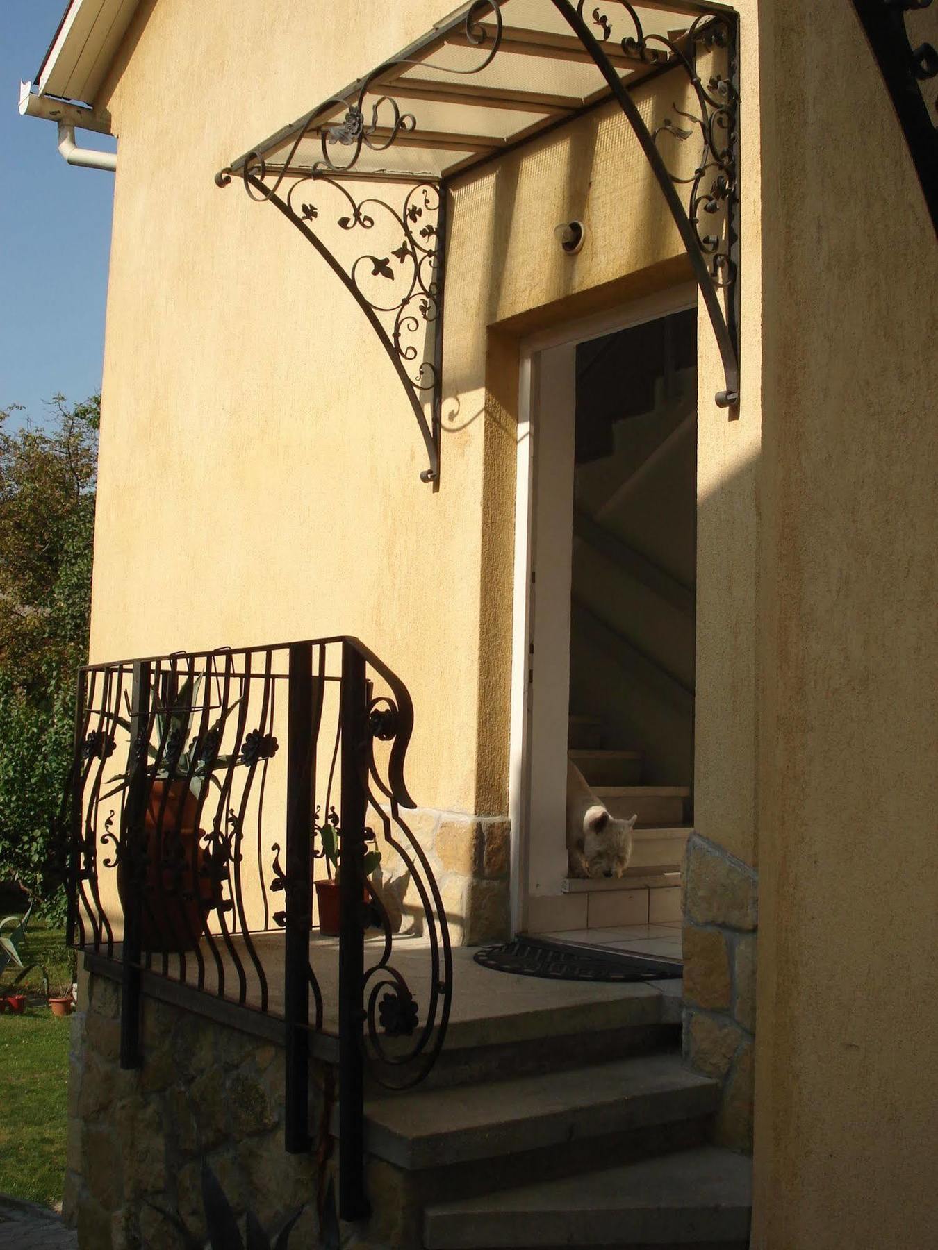 Buda Panzio Gyor Ngoại thất bức ảnh